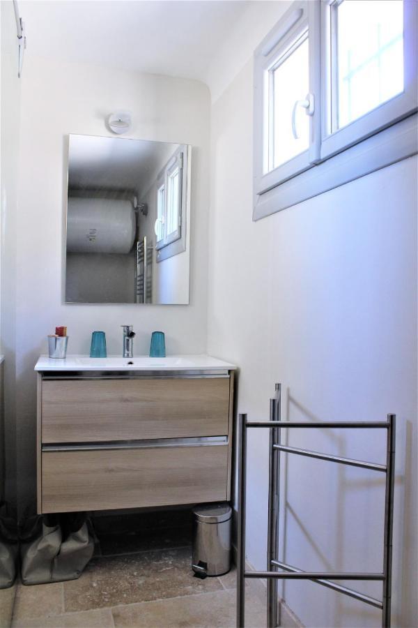 Appartement Avec Terrasse En Centre Ville De Saint Remy De Provence Exterior foto